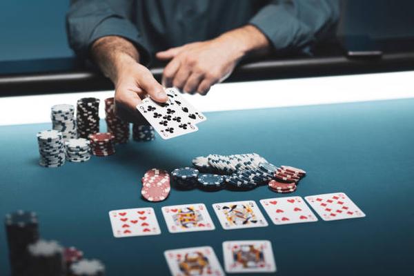 Explore Live Poker Tables at Casino Non AAMS Sicuri Casinos